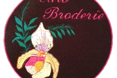 caro-broderie